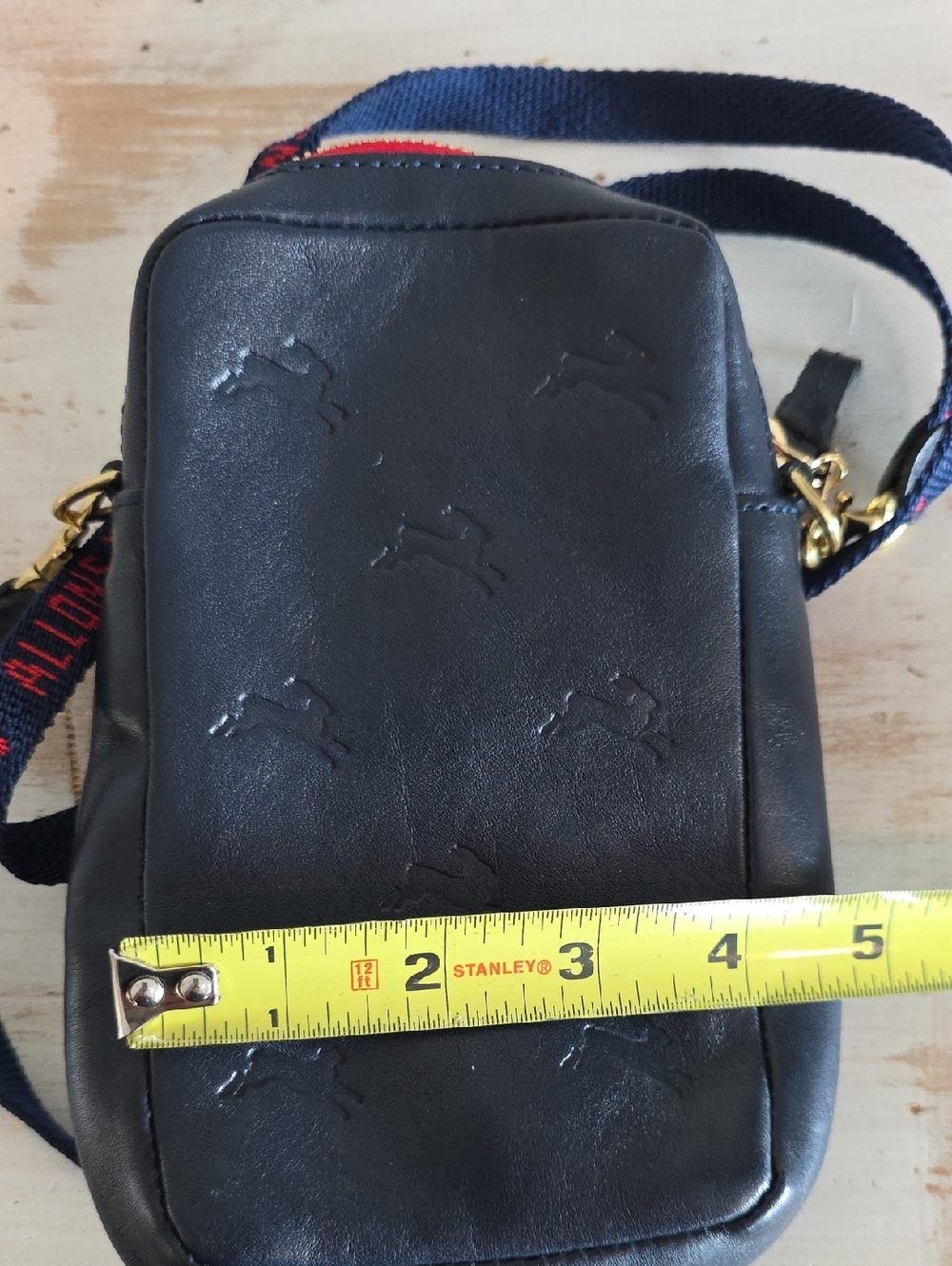 Clare V. X Tracksmith Poche Sportif Limited Edition Phone Bag - Picture 11 of 13